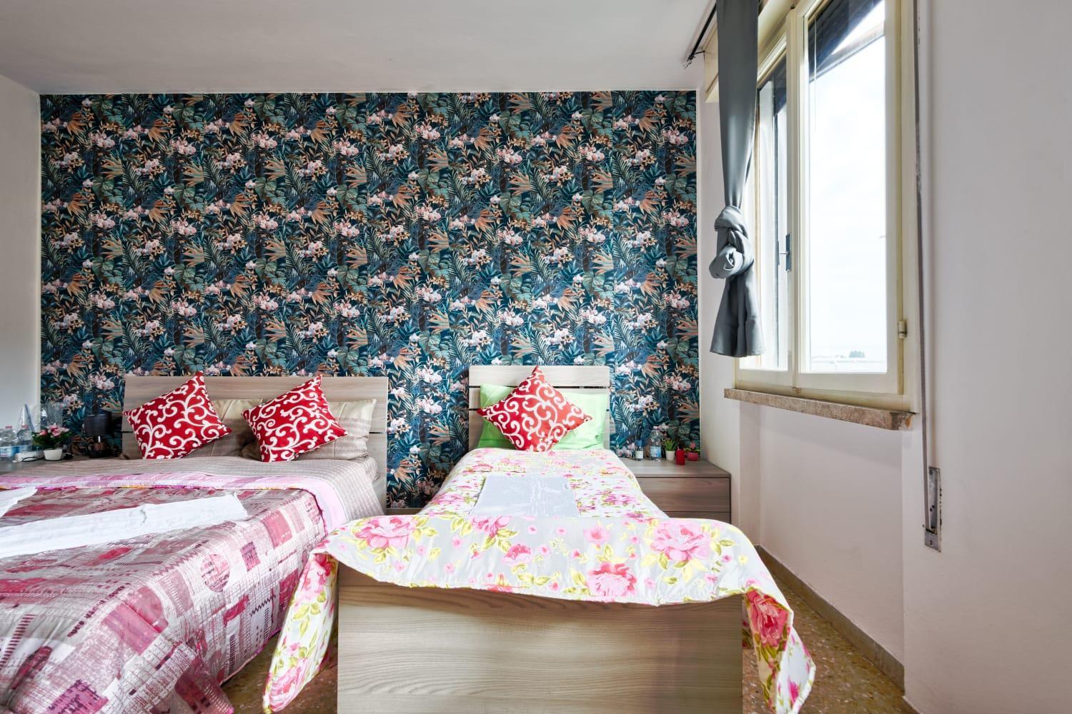 Guest house R & R - Private With Shared Bathroom
