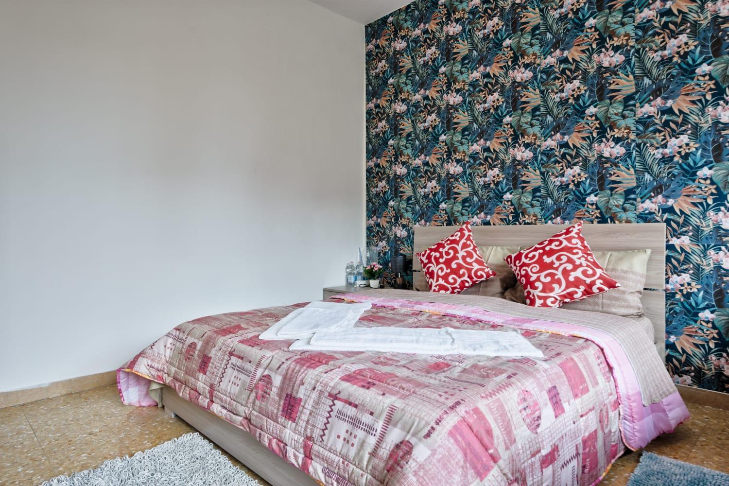 R & R - Private With Shared Bathroom Venecia