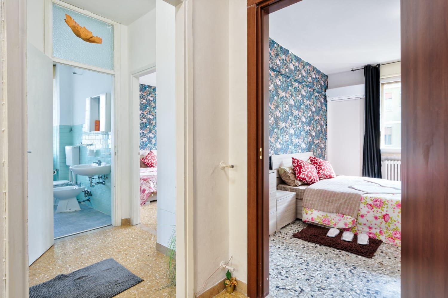 Guest house R & R - Private With Shared Bathroom
